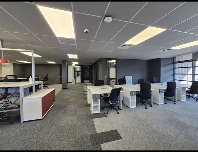 465M² OFFICE TO LET IN MELROSE ESTATE
